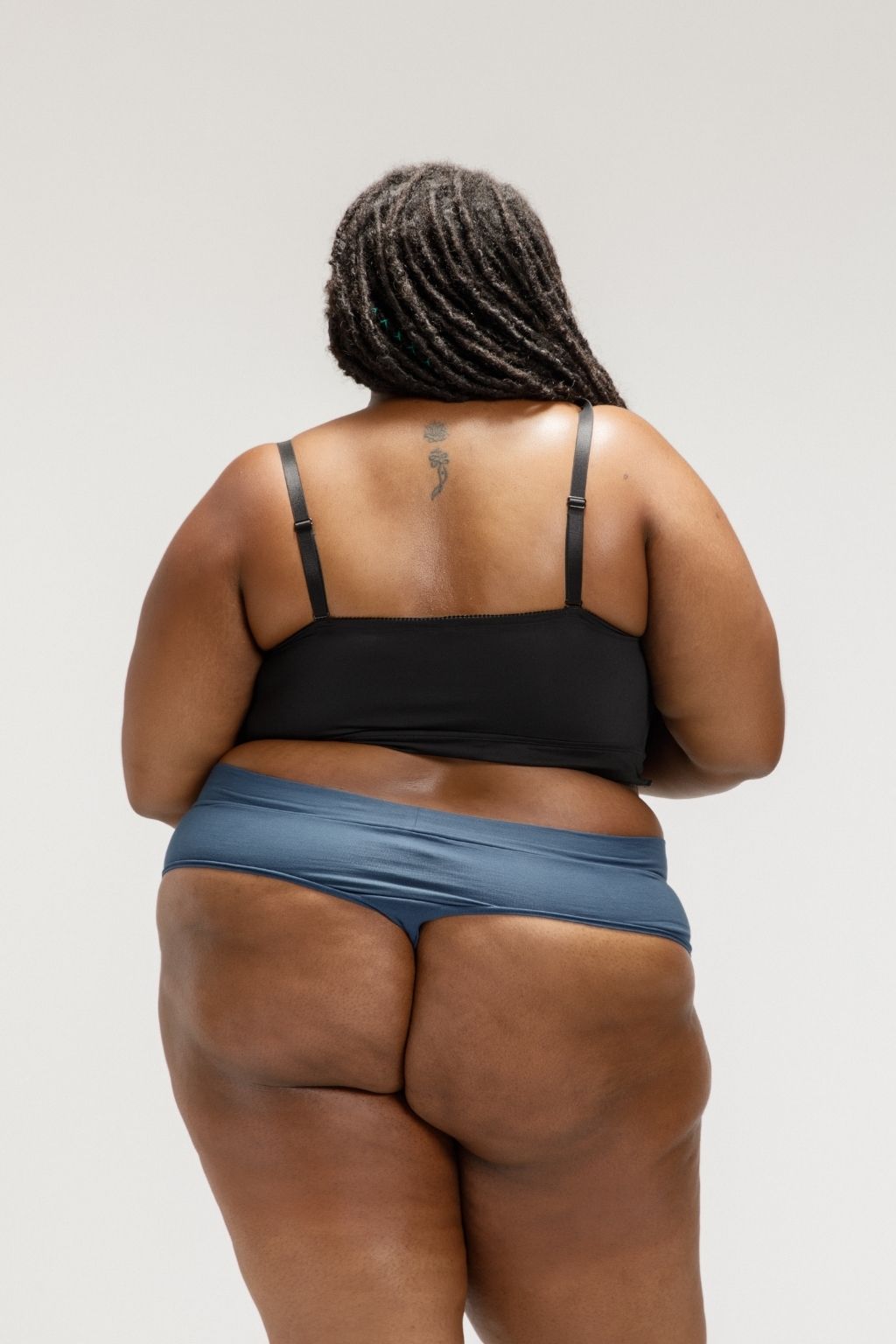 Classics Thong Neutrals